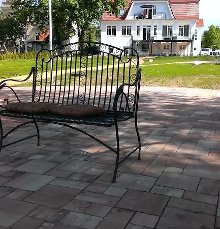 豪斯艾姆斯酒店